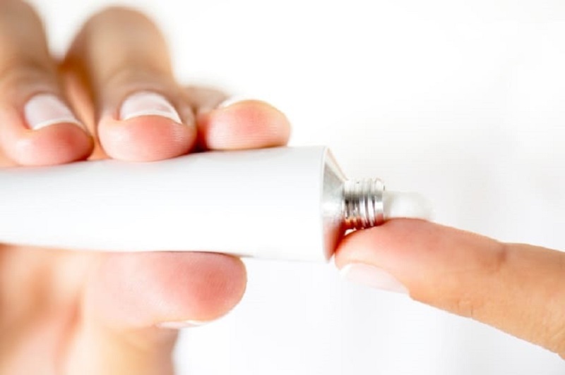 thuốc trị nấm da đầu