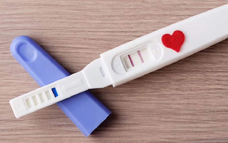 Mẹo để que thử thai lên 2 vạch