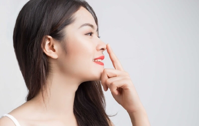 Nâng mũi sụn sườn